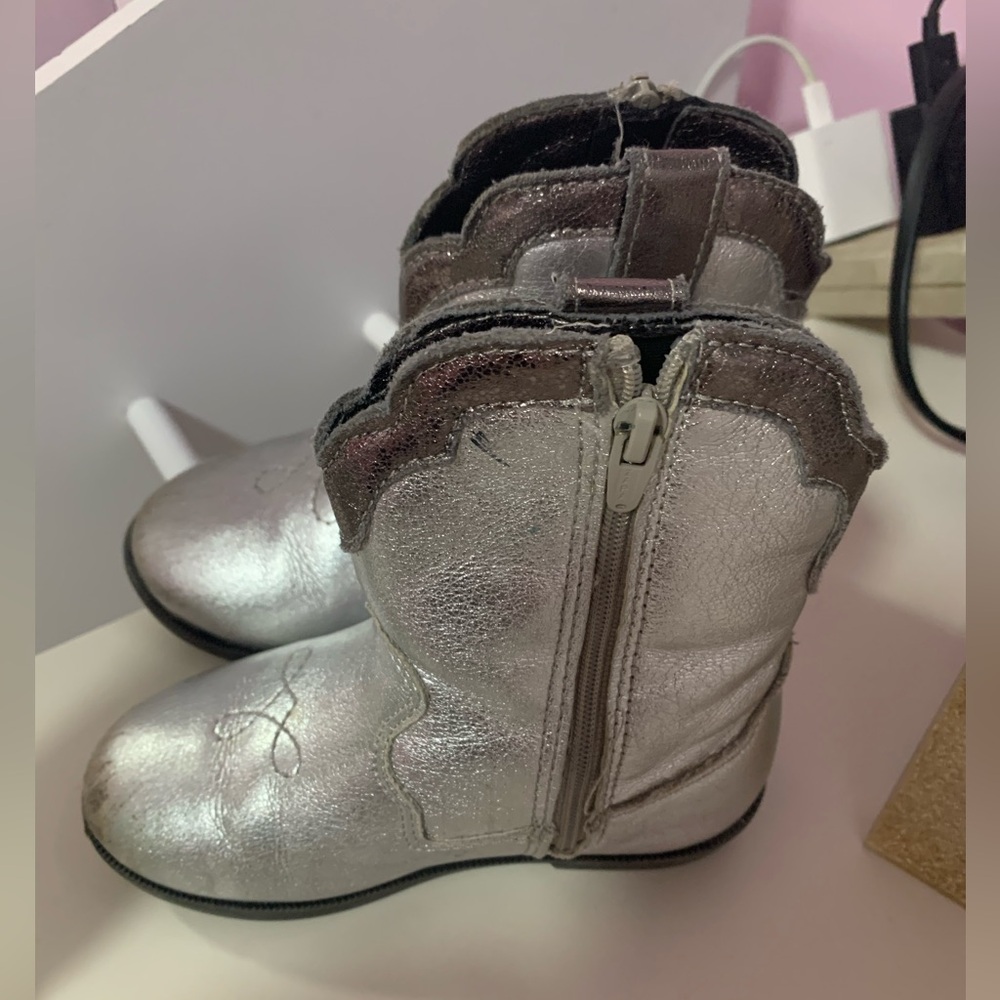 Zara boots 👢 size 7